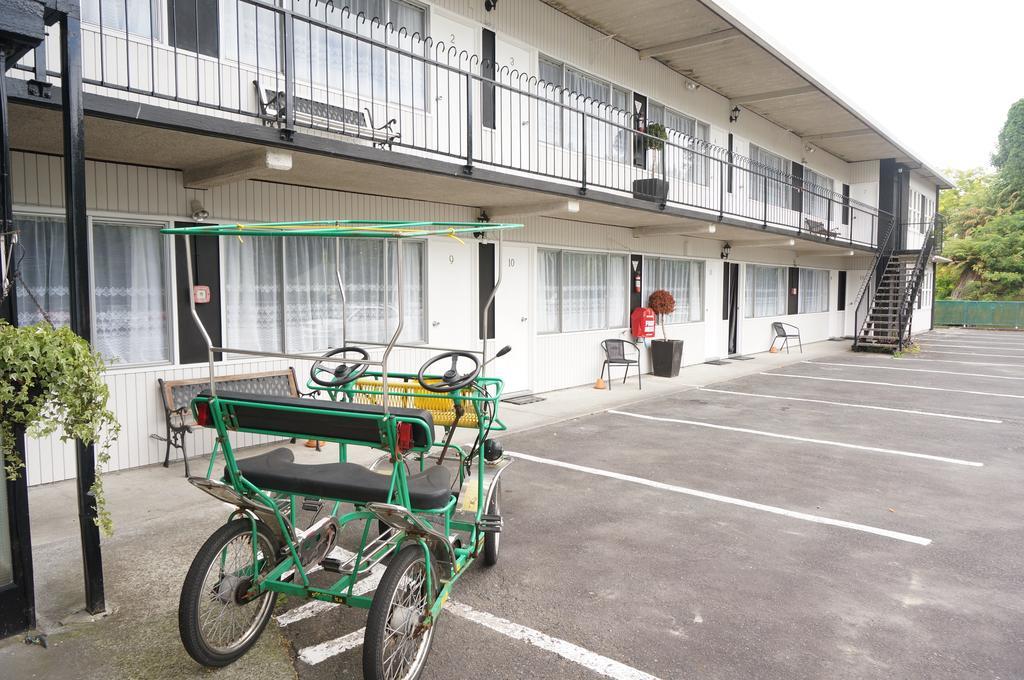 Forgotten World Motel Taumarunui Bagian luar foto
